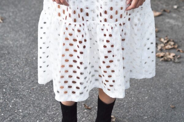 Photo asymmetric skirt