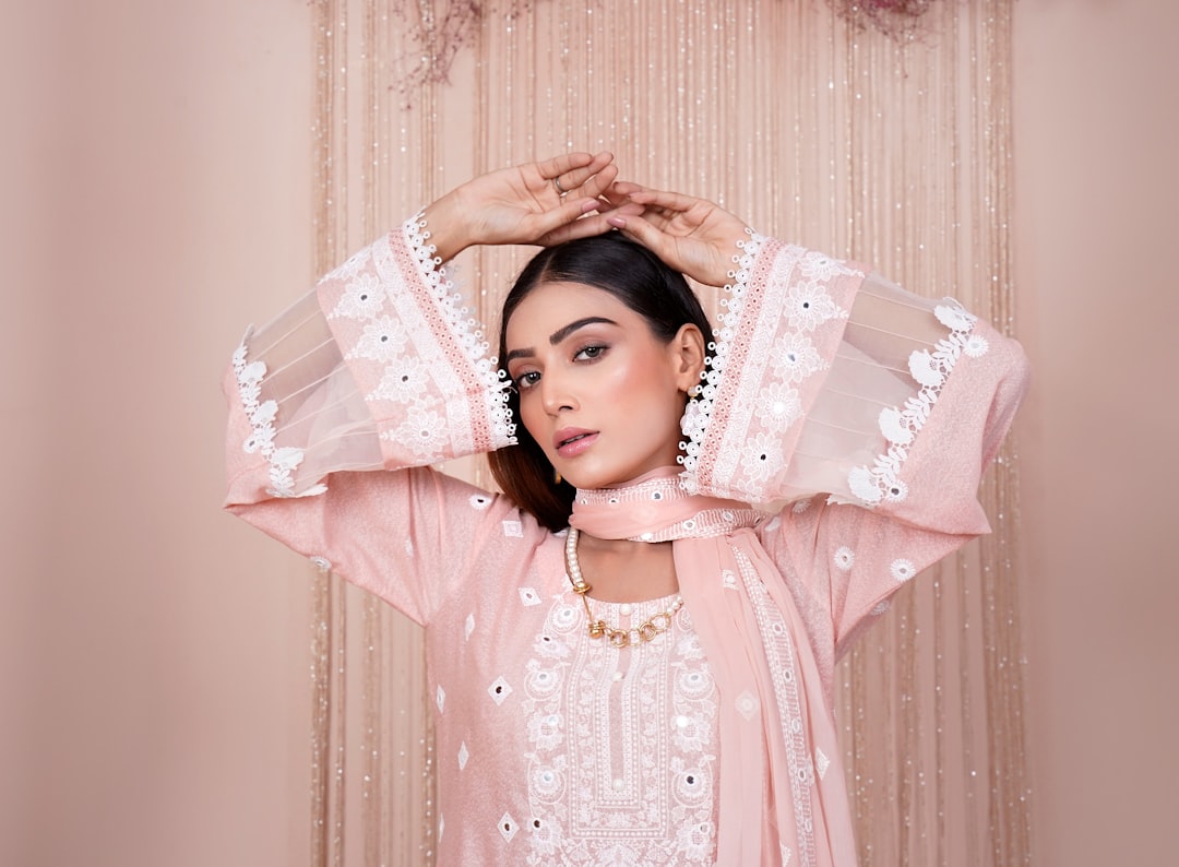 Photo powder pink dress