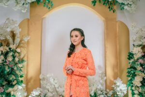 Photo lace dress
